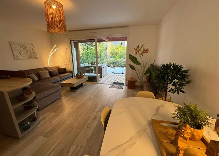 4 Maxime ヴィラ *